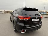 Toyota Highlander 2018 года за 17 500 000 тг. в Шымкент – фото 5