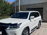 Lexus LX 570 2016 годаүшін36 500 000 тг. в Актау – фото 3