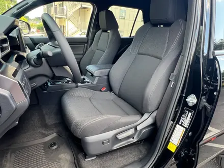 Toyota 4Runner 2025 года за 29 780 000 тг. в Алматы – фото 9