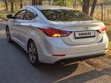 Hyundai Elantra 2015 годаfor6 800 000 тг. в Алматы – фото 4