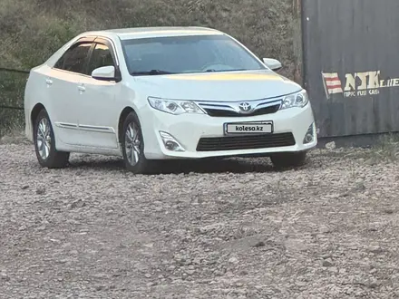 Toyota Camry 2011 года за 7 500 000 тг. в Тараз – фото 2