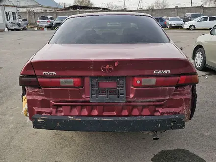 Toyota Camry 1998 года за 2 000 000 тг. в Алматы – фото 6