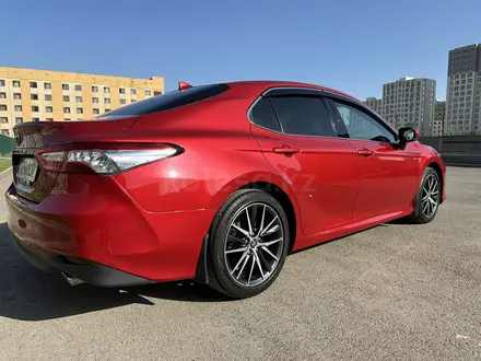 Toyota Camry 2022 года за 17 500 000 тг. в Астана – фото 8