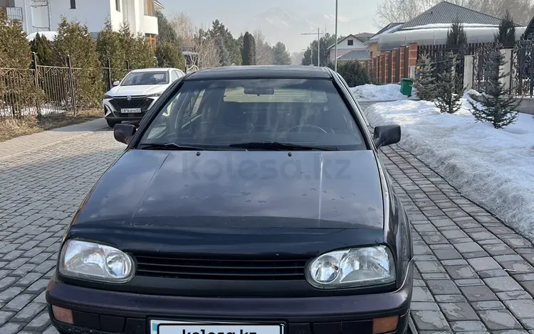 Volkswagen Golf 1994 годаүшін1 450 000 тг. в Алматы