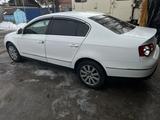 Volkswagen Passat 2007 года за 3 300 000 тг. в Алматы – фото 2