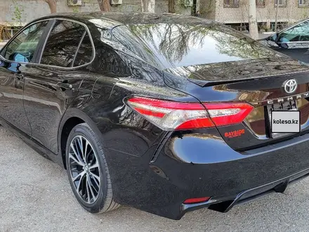 Toyota Camry 2018 года за 9 500 000 тг. в Астана – фото 5