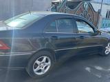 Mercedes-Benz C 240 2001 года за 2 700 000 тг. в Алматы – фото 5