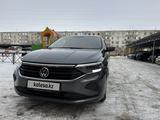 Volkswagen Polo 2021 года за 7 400 000 тг. в Актобе