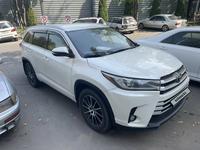 Toyota Highlander 2017 года за 15 500 000 тг. в Алматы