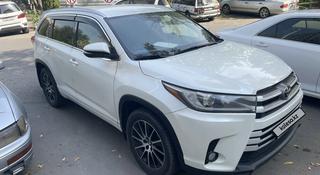 Toyota Highlander 2017 года за 14 999 000 тг. в Алматы