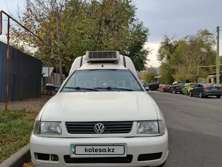 Volkswagen Caddy 2001 года за 2 570 000 тг. в Алматы