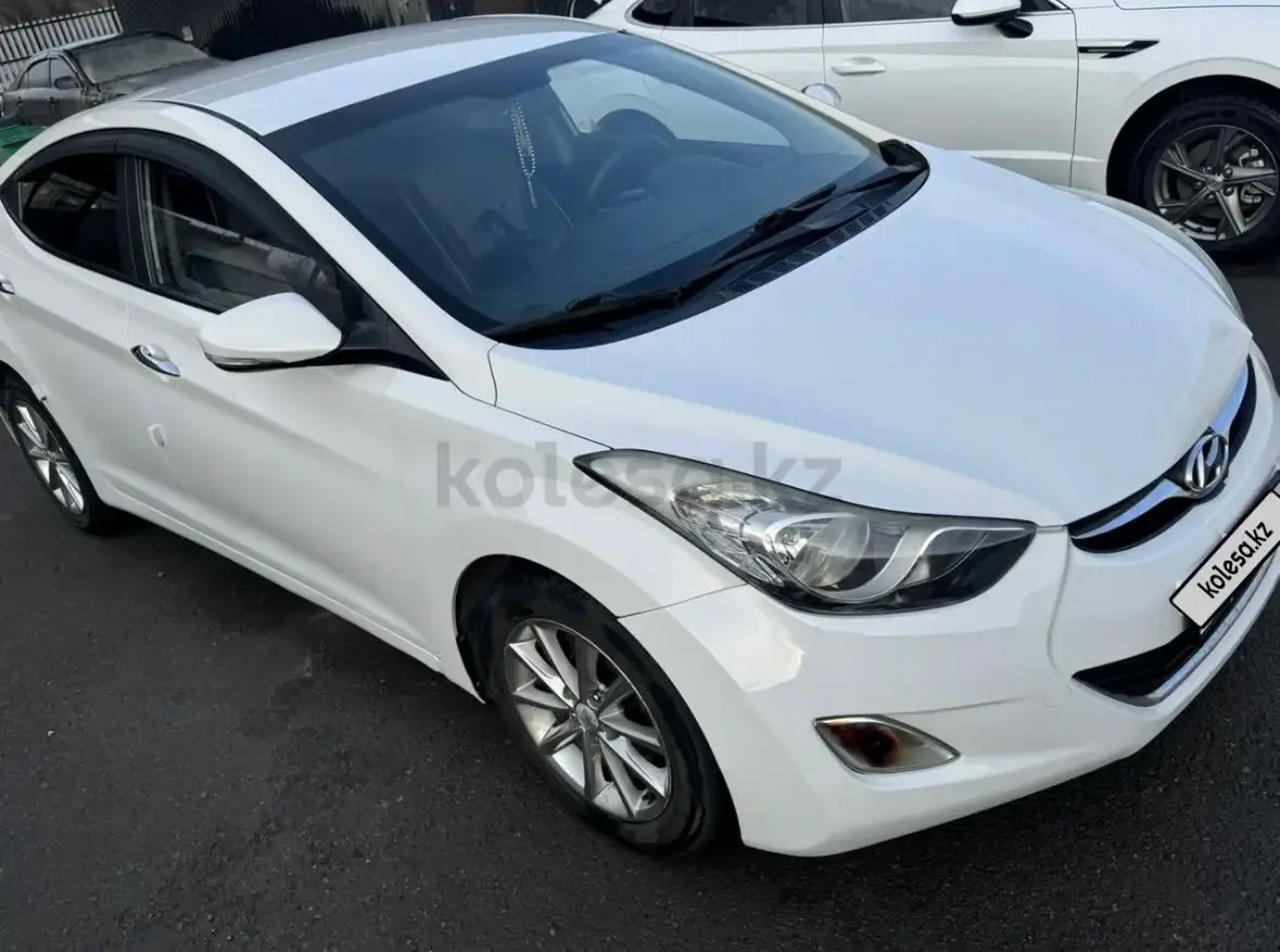 Hyundai Avante, 2011