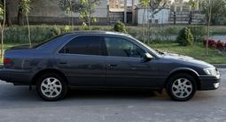 Toyota Camry 2001 годаүшін3 500 000 тг. в Алматы – фото 4