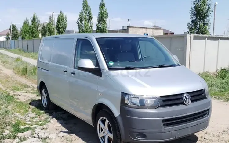 Volkswagen Transporter 2010 года за 6 890 000 тг. в Актобе