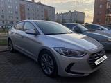 Hyundai Elantra 2018 года за 8 200 000 тг. в Кокшетау – фото 2