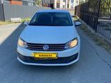 Volkswagen Polo 2019 года за 5 900 000 тг. в Атырау