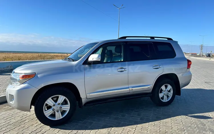 Toyota Land Cruiser 2013 годаүшін24 200 000 тг. в Актау