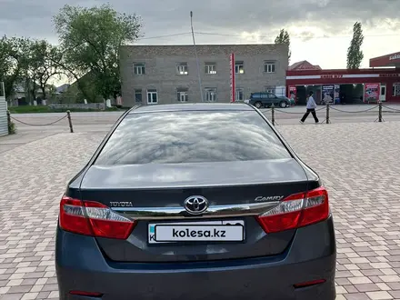 Toyota Camry 2014 года за 11 000 000 тг. в Тараз – фото 4