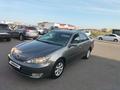 Toyota Camry 2005 года за 5 000 000 тг. в Усть-Каменогорск – фото 2