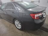 Toyota Camry 2013 годаүшін8 800 000 тг. в Усть-Каменогорск – фото 3