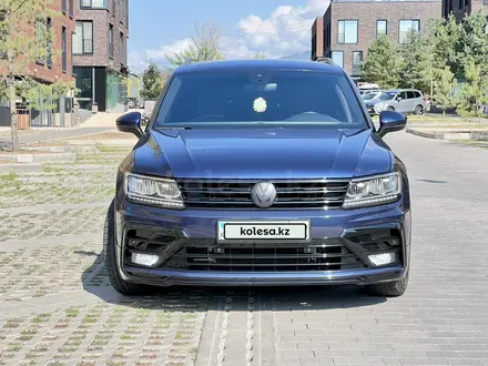 Volkswagen Tiguan 2017 года за 13 000 000 тг. в Алматы – фото 2