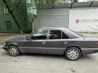 Mercedes-Benz E 200 1991 года за 1 000 000 тг. в Алматы