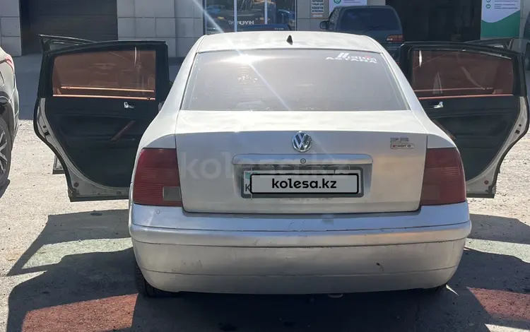 Volkswagen Passat 1998 года за 1 200 000 тг. в Астана