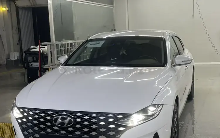 Hyundai Grandeur 2020 года за 12 800 000 тг. в Караганда