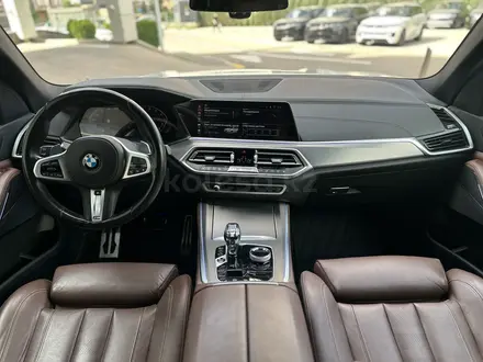 BMW X5 2020 года за 36 800 000 тг. в Алматы – фото 16