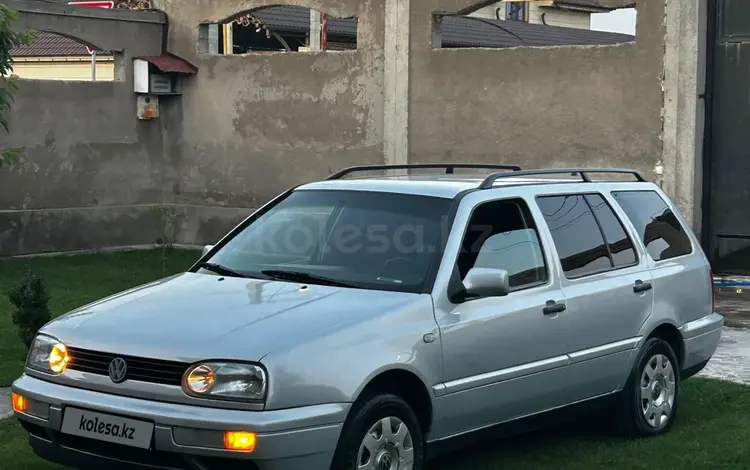 Volkswagen Golf 1998 годаүшін2 850 000 тг. в Шымкент