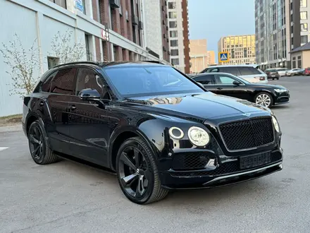 Bentley Bentayga 2016 года за 71 000 000 тг. в Астана – фото 4