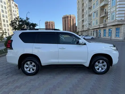 Toyota Land Cruiser Prado 2018 года за 20 700 000 тг. в Актау – фото 11