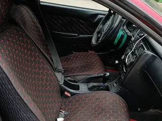 Toyota Carina E