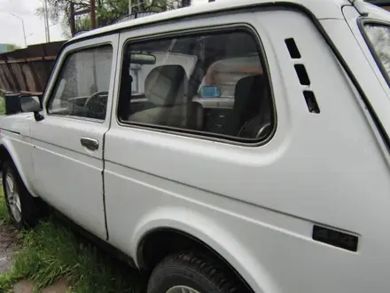 ВАЗ (Lada) Lada 2121 2006 года за 1 300 000 тг. в Алматы – фото 5