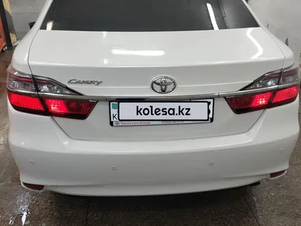 Toyota Camry 2017 года за 12 500 000 тг. в Астана – фото 13