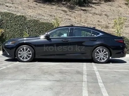 Lexus ES 350 2021 года за 23 500 000 тг. в Алматы – фото 3