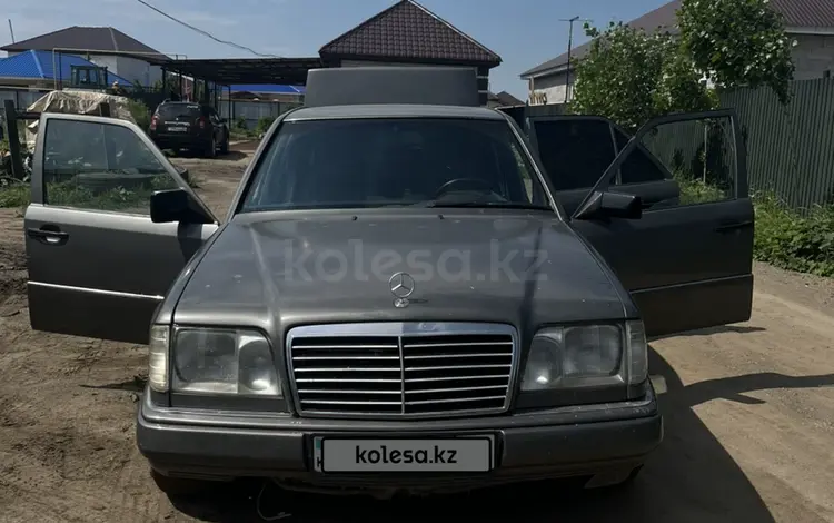 Mercedes-Benz E 280 1995 годаүшін1 900 000 тг. в Актобе