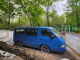 SsangYong Istana 1998 годаүшін1 400 000 тг. в Алматы