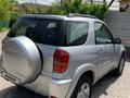 Toyota RAV4 2001 года за 4 500 000 тг. в Алматы – фото 8