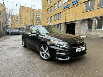 Kia Optima 2018 года за 8 900 000 тг. в Астана – фото 2