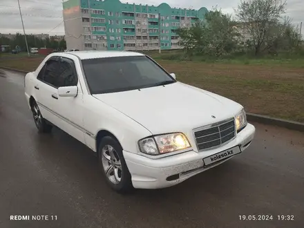 Mercedes-Benz C 180 1993 года за 1 200 000 тг. в Павлодар