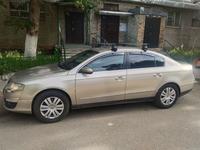 Volkswagen Passat 2006 года за 2 800 000 тг. в Астана