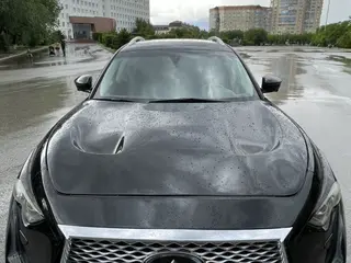 Infiniti FX50