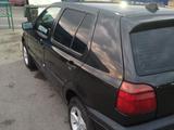 Volkswagen Golf 1997 года за 1 700 000 тг. в Алматы – фото 3