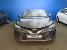 Toyota Camry, 2018