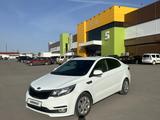 Kia Rio 2015 года за 5 900 000 тг. в Караганда