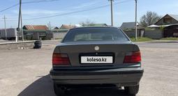 BMW 320 1991 года за 1 200 000 тг. в Алматы – фото 2