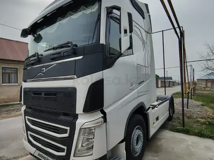 Volvo  FH 2017 года за 32 000 000 тг. в Шымкент – фото 2