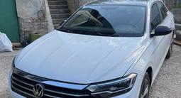 Volkswagen Jetta 2018 годаfor8 440 000 тг. в Алматы