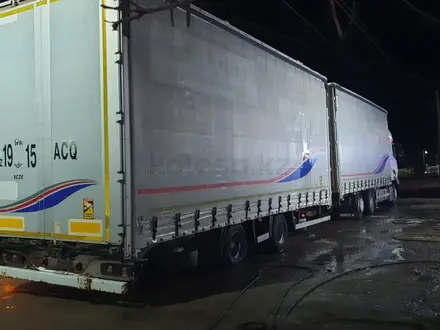Renault  T-Series 2018 года за 33 000 000 тг. в Алматы – фото 3